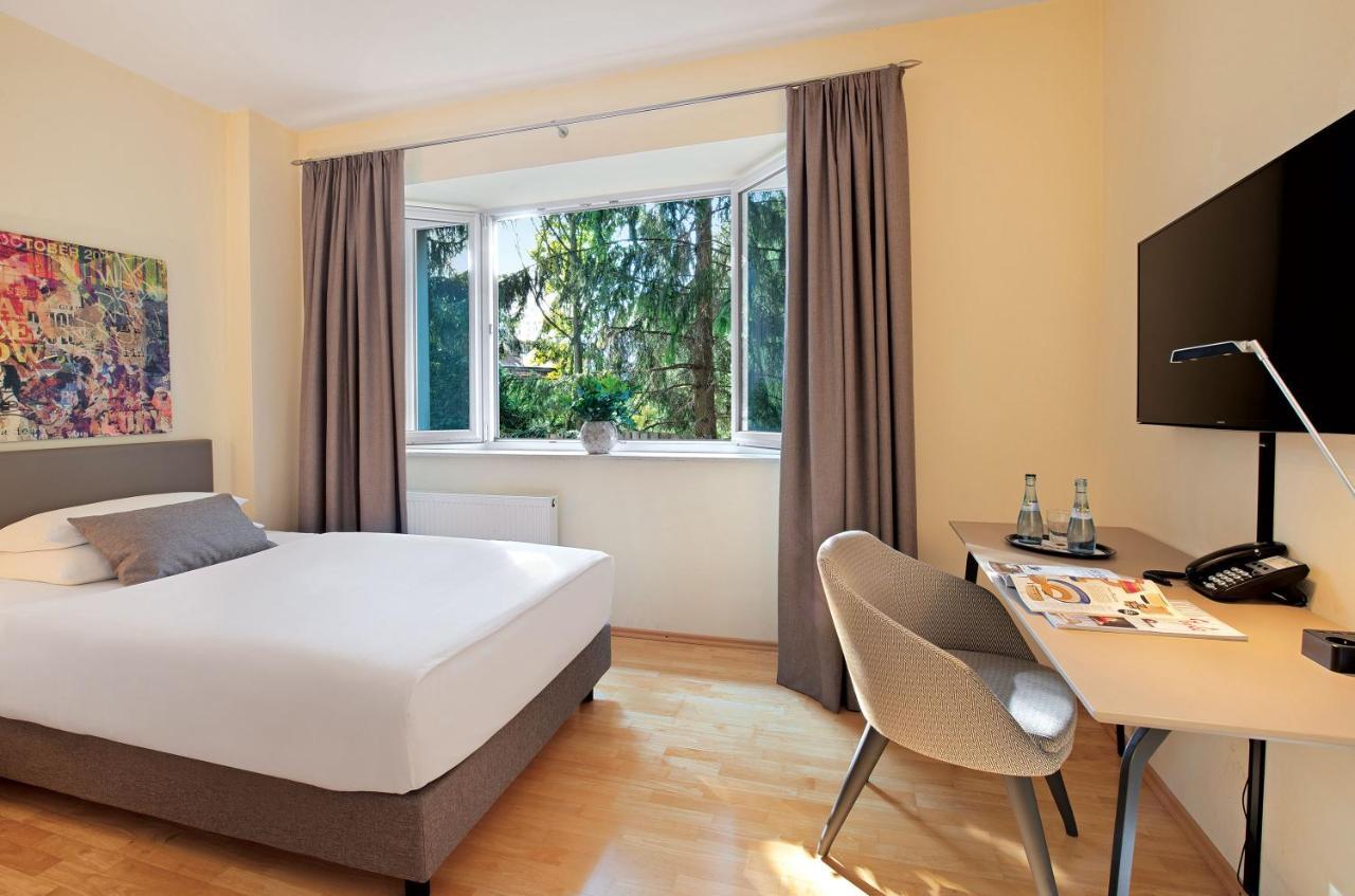 Hotel Villa Medici Bad Schönborn Zewnętrze zdjęcie