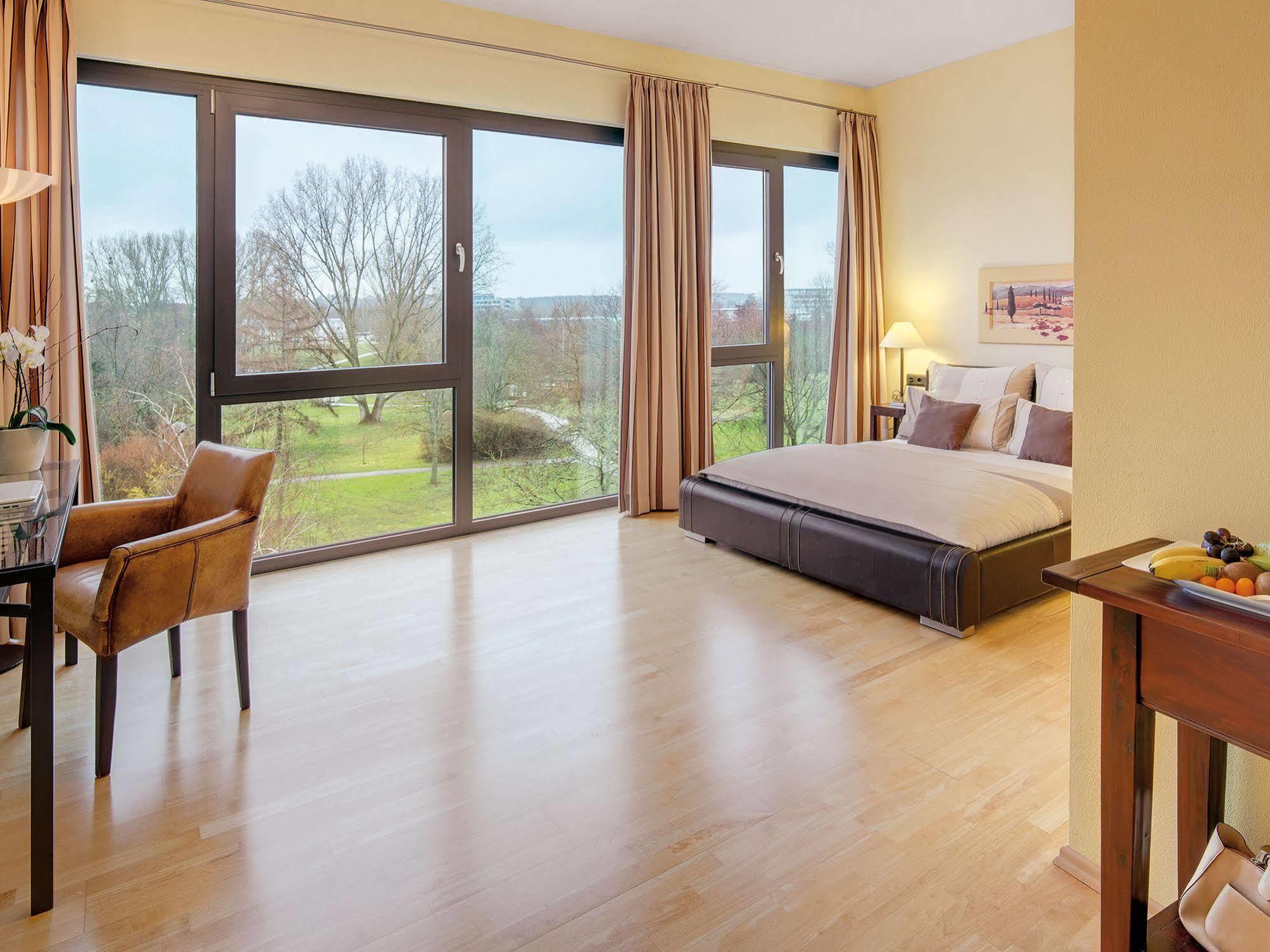 Hotel Villa Medici Bad Schönborn Zewnętrze zdjęcie